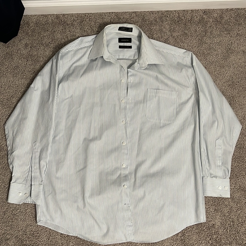 Men’s Claiborne dress shirt
